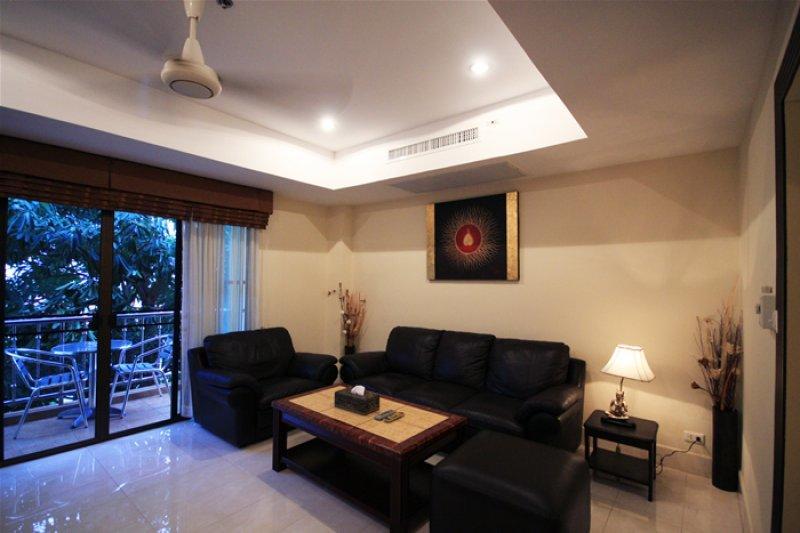 Royal Park Apartments Jomtien Beach Exterior foto